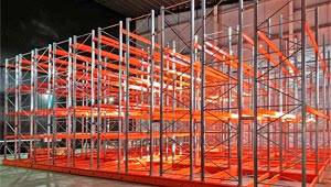 Передвижные стеллажи на складе FLEXO FORCE
